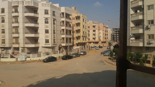للبيع شقة 140م فى موقع مميز بالقاهرة الجديدة